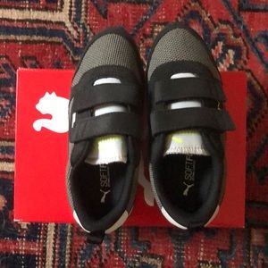 Puma kids’ sneakers 👟👟